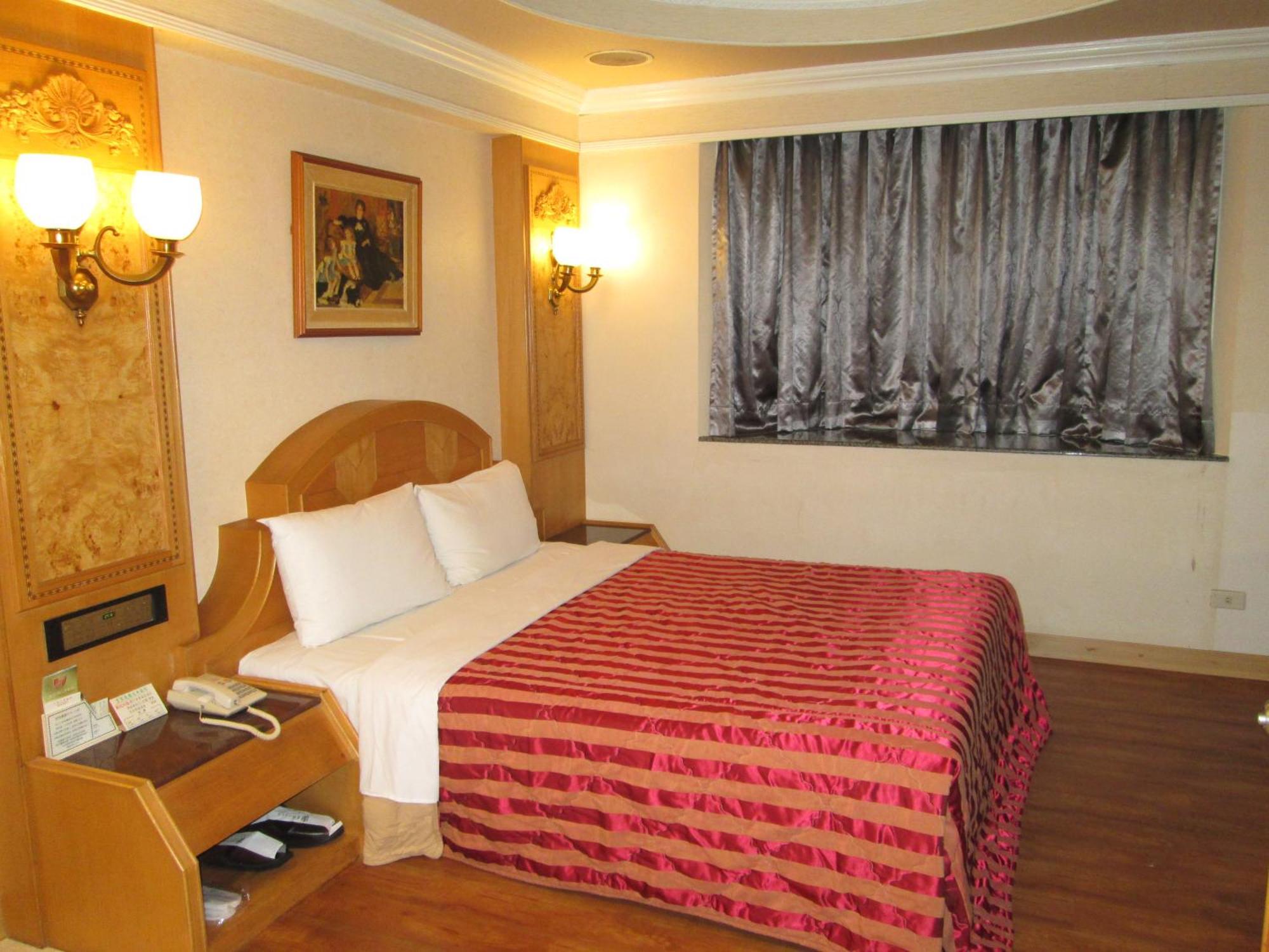 Huangjia Motel ไถหนาน ภายนอก รูปภาพ
